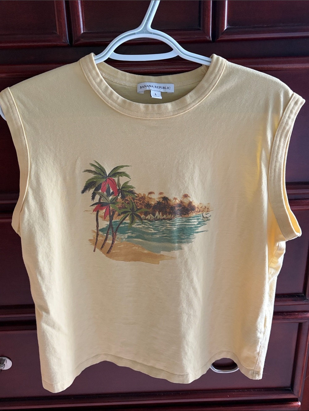 Banana Republic Pale Yellow Sleeveless Beach Graphic Muscle Tee